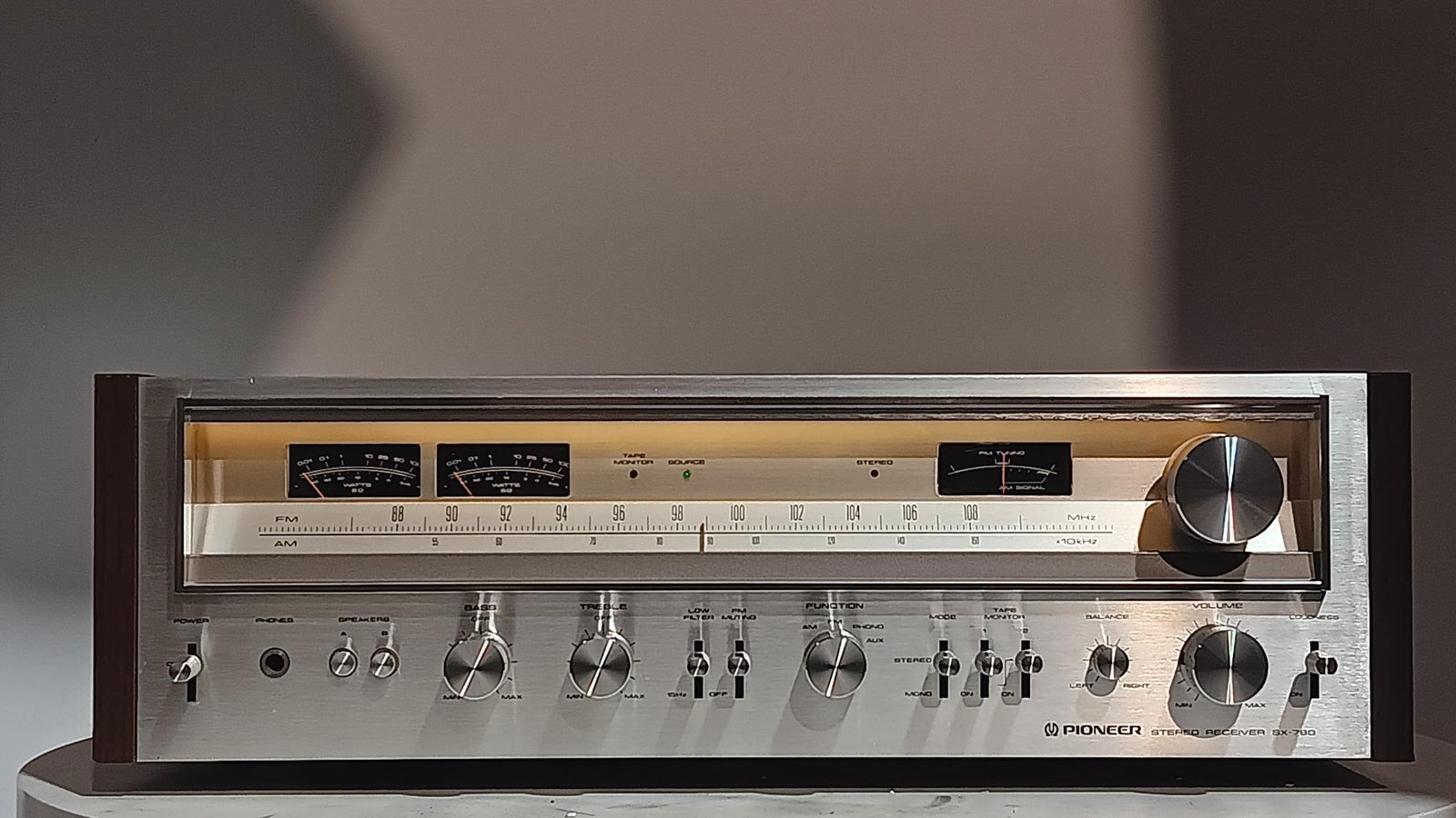 Pioneer SX-780 AM/FM Stereo Receiver
